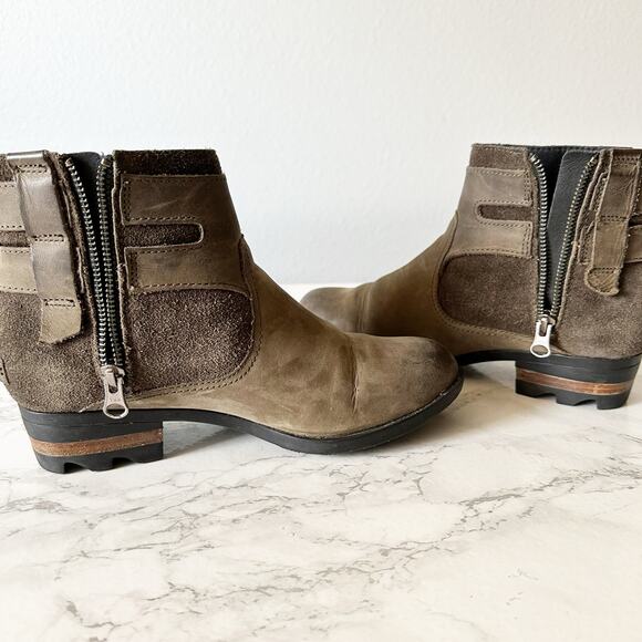 Sorel Lolla Waterproof Dusty Olive Green‎ Leather Ankle Boot Women’s Size 7.5 - Picture 10 of 12